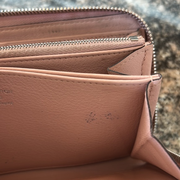 Louis Vuitton Zippy Monogram Perforated Leather Wallet - Picture 12 of 14